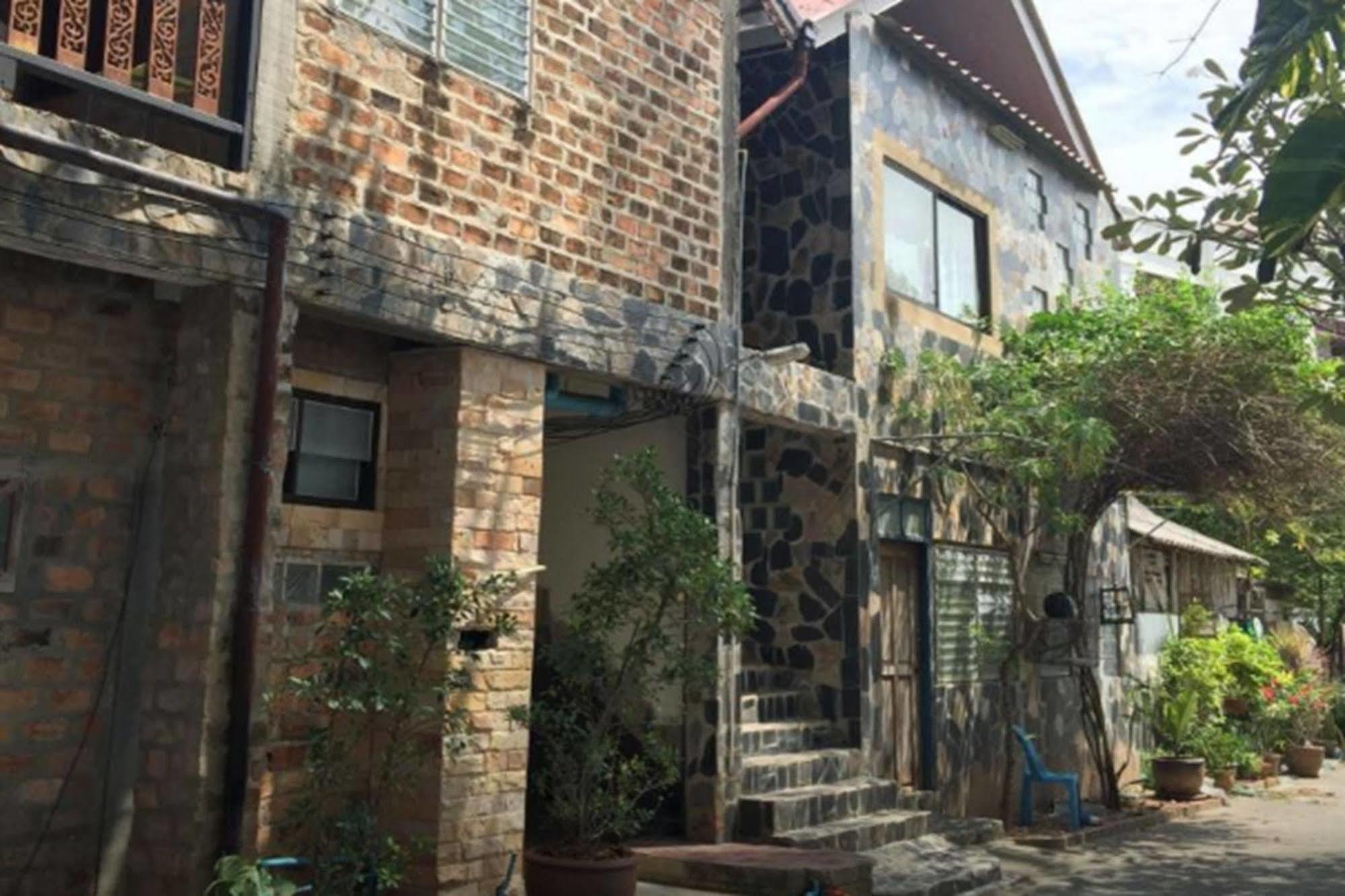 Baan Thai Homestay By Bgb Villas หาดกะตะ ภายนอก รูปภาพ